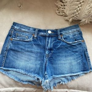 Blank NYC classic jean shorts size 27